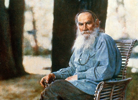 Colored picture of Leo Tolstoy created by S. Prokudin-Gorsky in 1908 //wikimedia.org