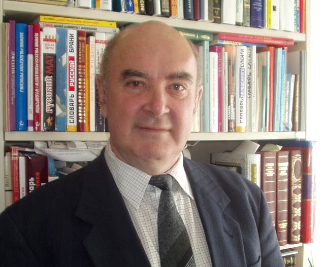 Валерий Мокиенко. Фото: phraseoseminar.slovo-spb.ru