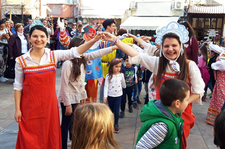 Масленица - встречаем весну правильно картинки Масленица - встречаем весну правильно картинки