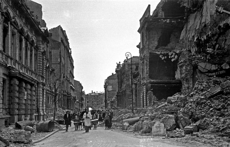 Послевоенная Варшава в руинах. Фото: asia.culture.pl