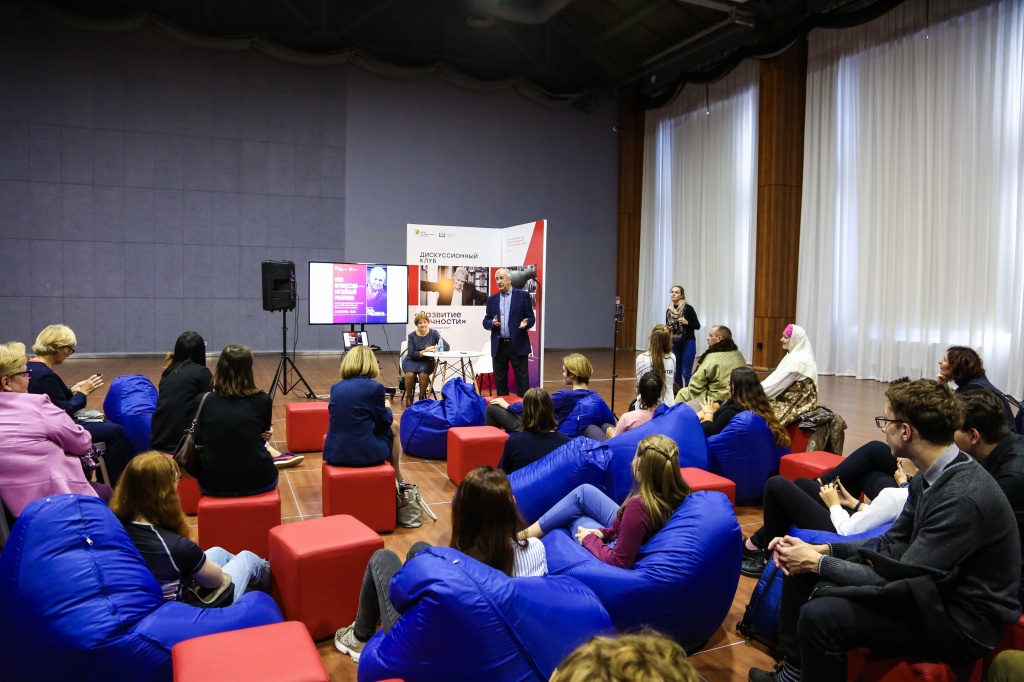 Фото: knigaspb.ru Фото: knigaspb.ru
