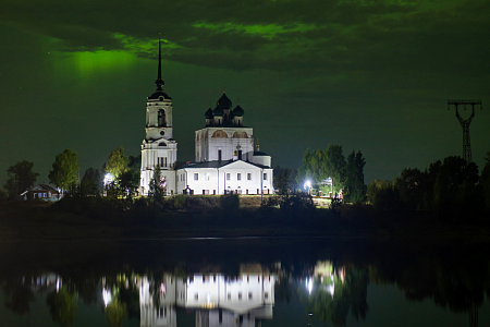 От старого амбара до северного сияния: красота Русского Севера на фотоснимках