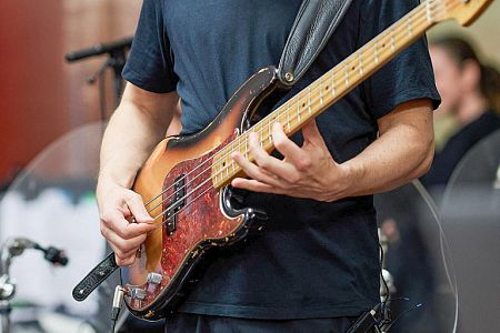 В Русском доме в Праге, несмотря на нападение, прошёл запланированный концерт